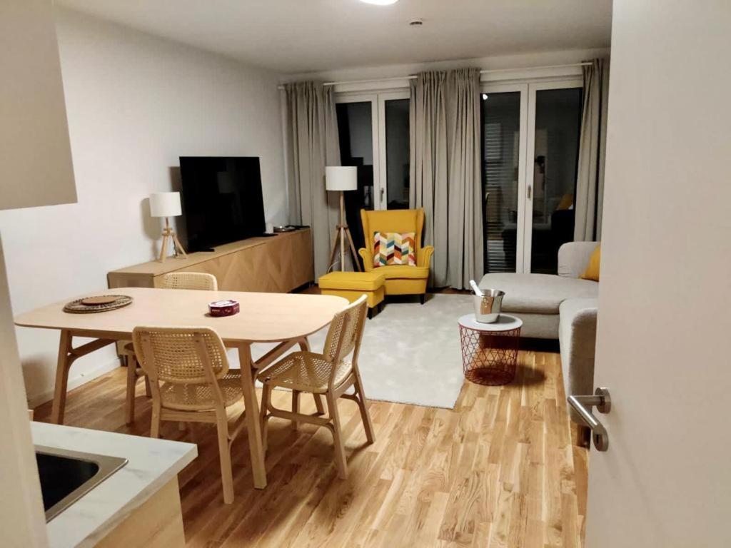 Neue Stillvolle Wohnung Im Steinbach Palais, Ideale Lage Bad Saarow Zewnętrze zdjęcie